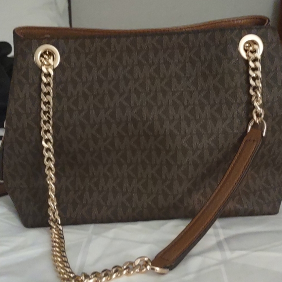 Purse - Picture 4 of 4